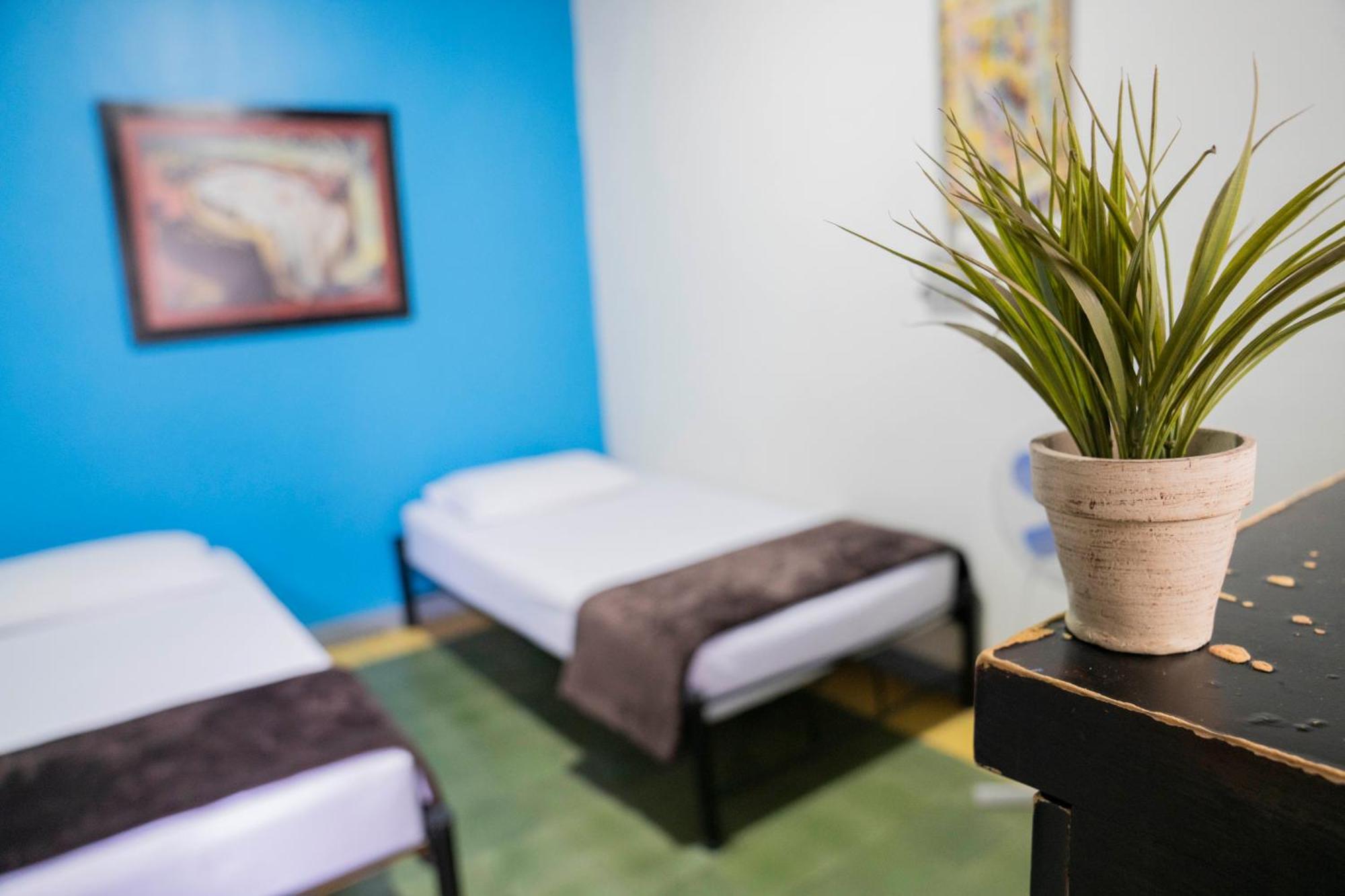 Hostal Casa Estacion Medellín Esterno foto