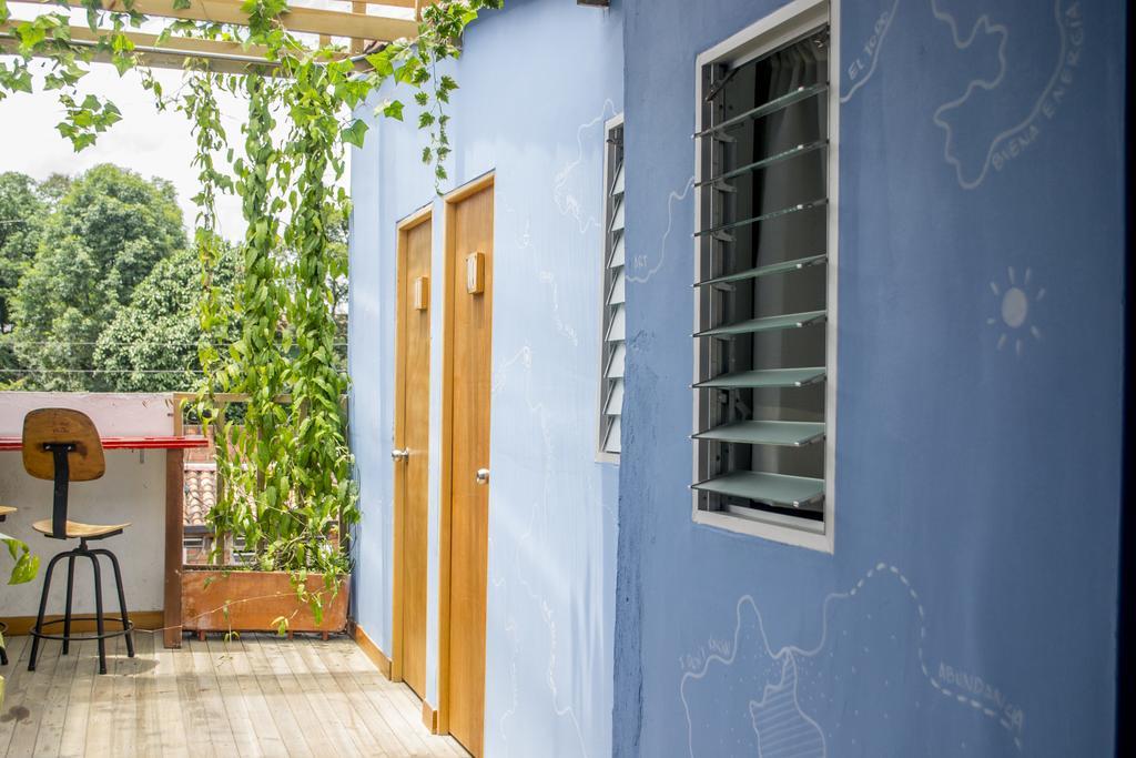 Hostal Casa Estacion Medellín Esterno foto